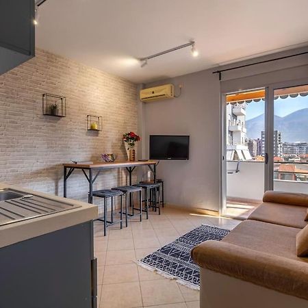 New Bazaar Apartment Tirana Exterior foto