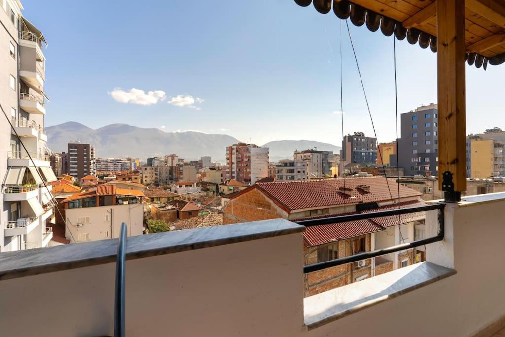 New Bazaar Apartment Tirana Exterior foto