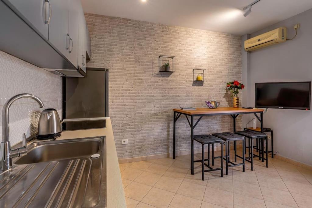 New Bazaar Apartment Tirana Exterior foto