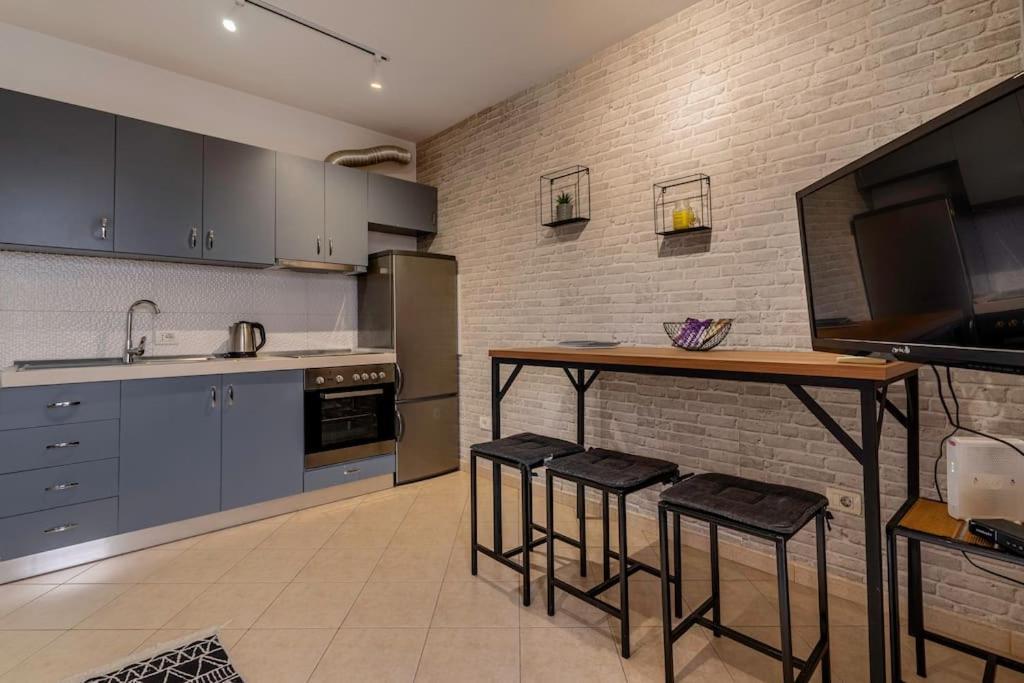 New Bazaar Apartment Tirana Exterior foto
