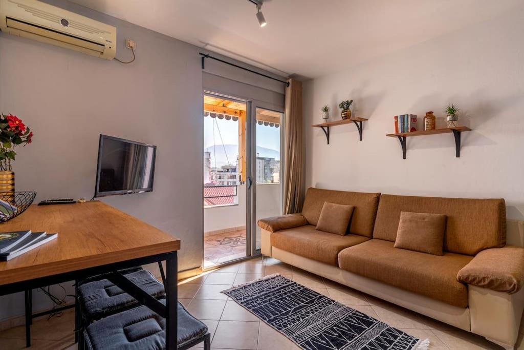 New Bazaar Apartment Tirana Exterior foto